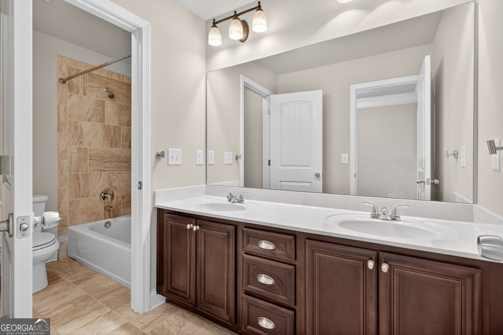 484 CRESTMONT Lane Canton - 38