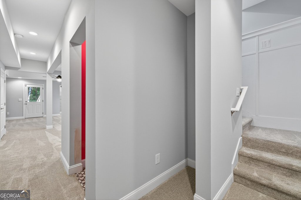 484 CRESTMONT Lane Canton - 42