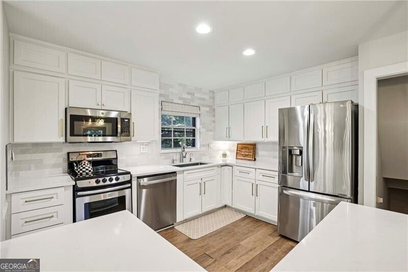 1112 Mayfield Drive Decatur - 11