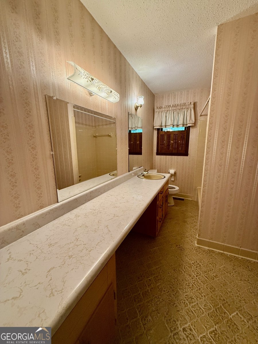 5741 Lawrence Court Macon - 13