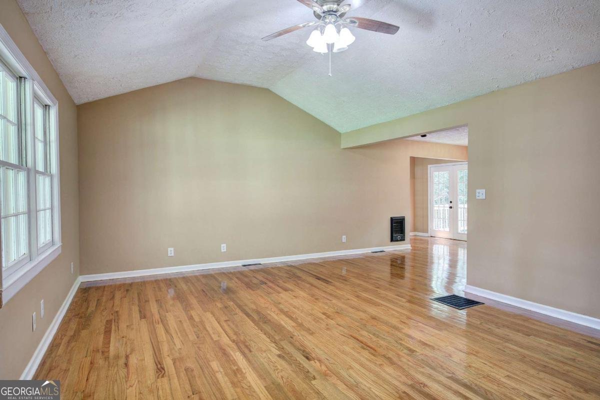 458 Kraftsman Road Rome - 8