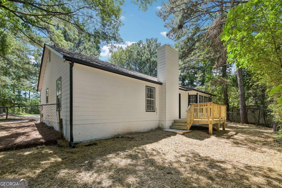 110 Woodcrest Way Mcdonough - 27