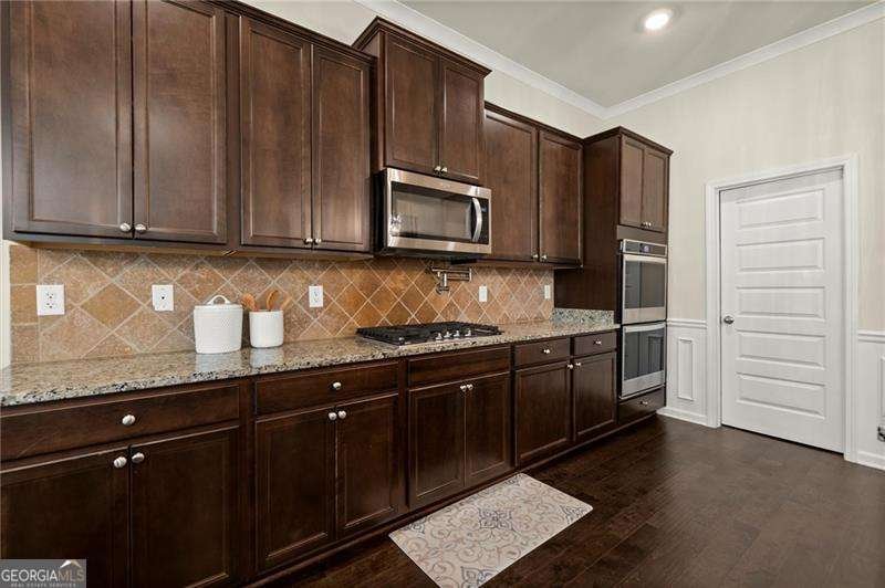 404 Prague Way Hampton - 22