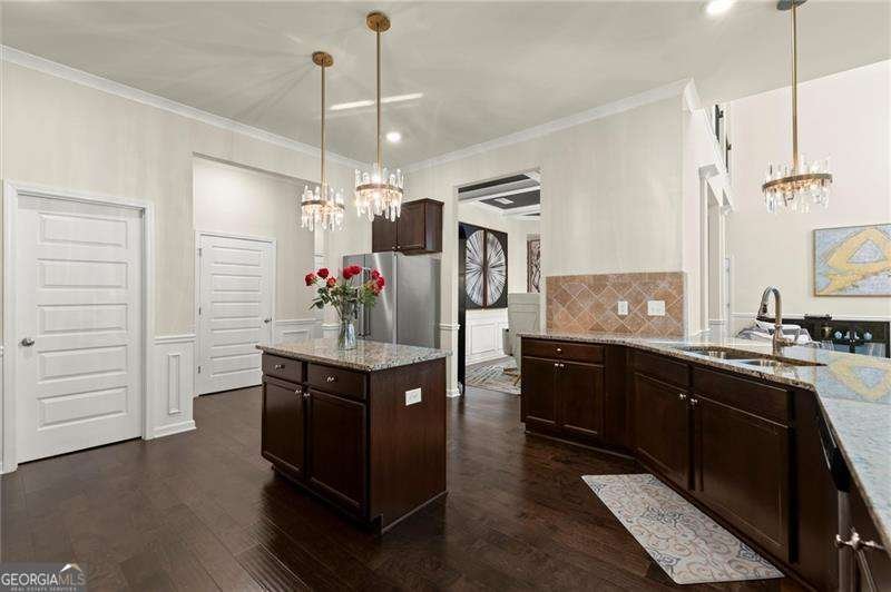 404 Prague Way Hampton - 23