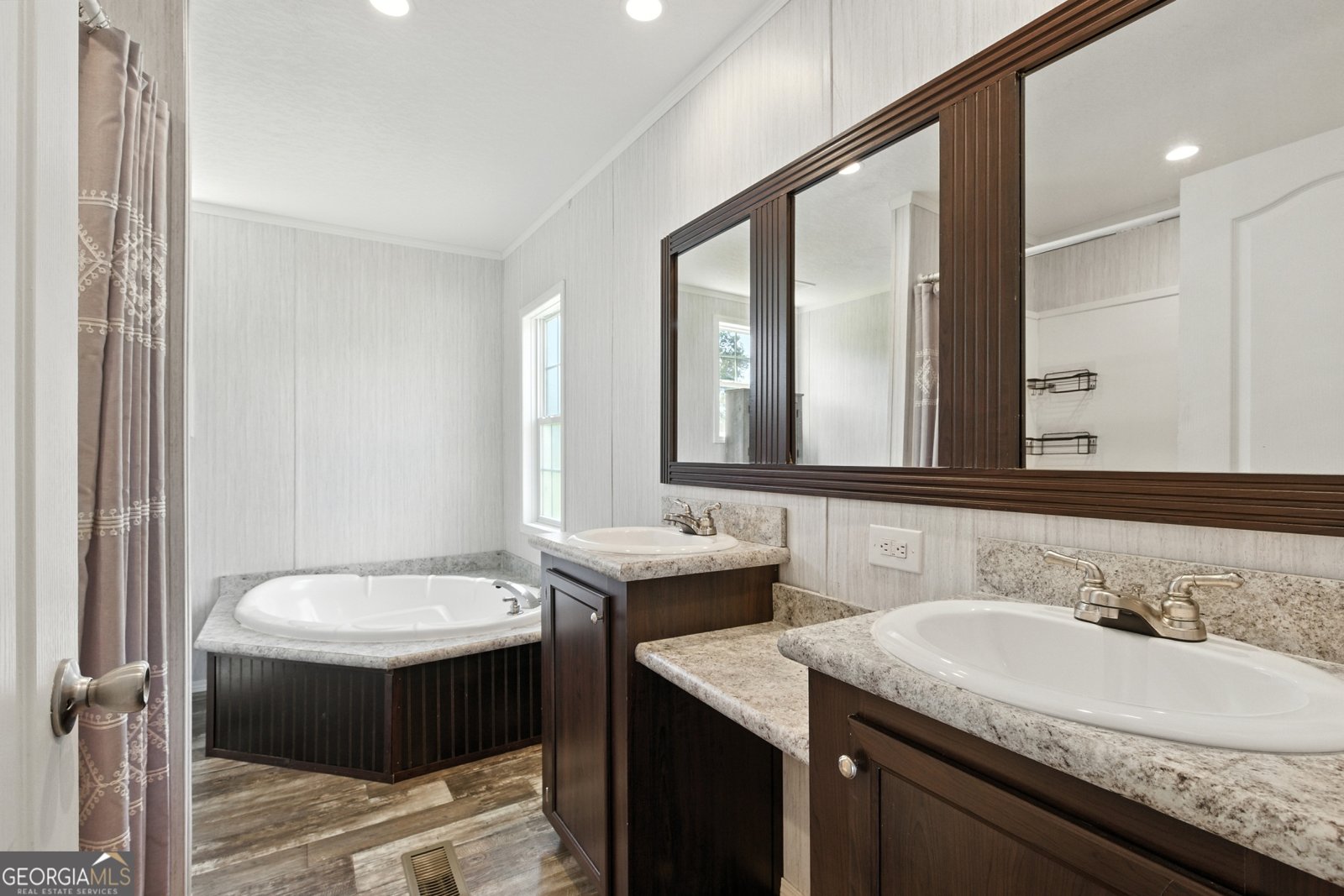 120 Beck Road Mount Airy - 19