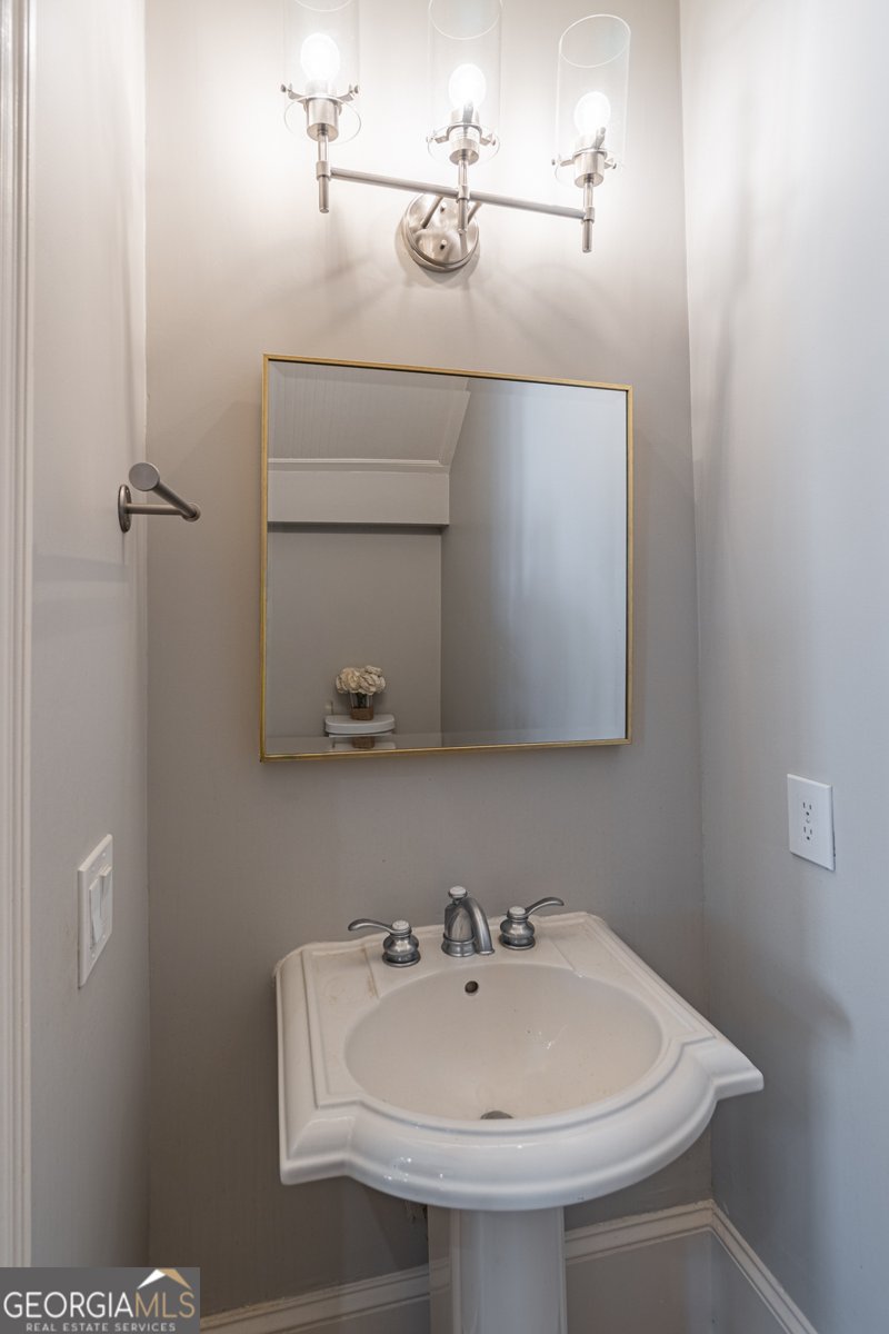 5852 Allee Way Braselton - 36