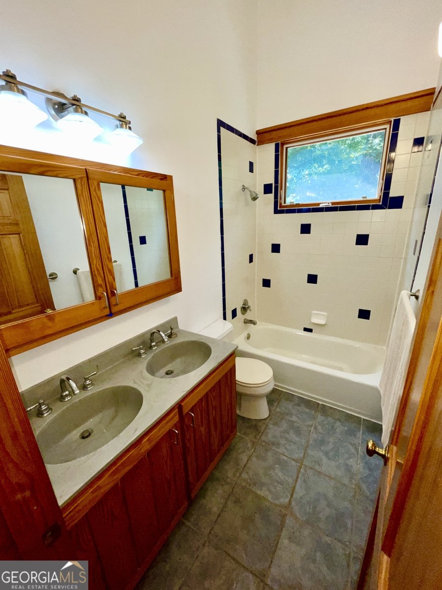 345 Three Oaks Drive Athens - 17
