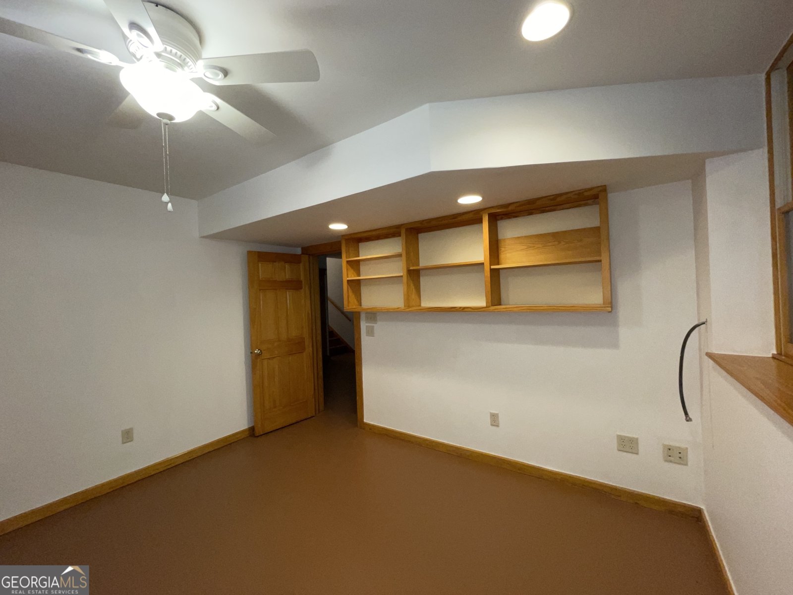 345 Three Oaks Drive Athens - 24