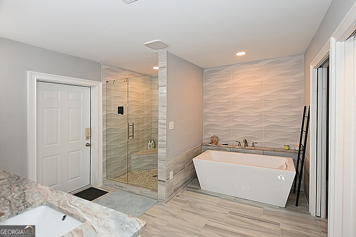 6648 Garrett Road Buford - 24
