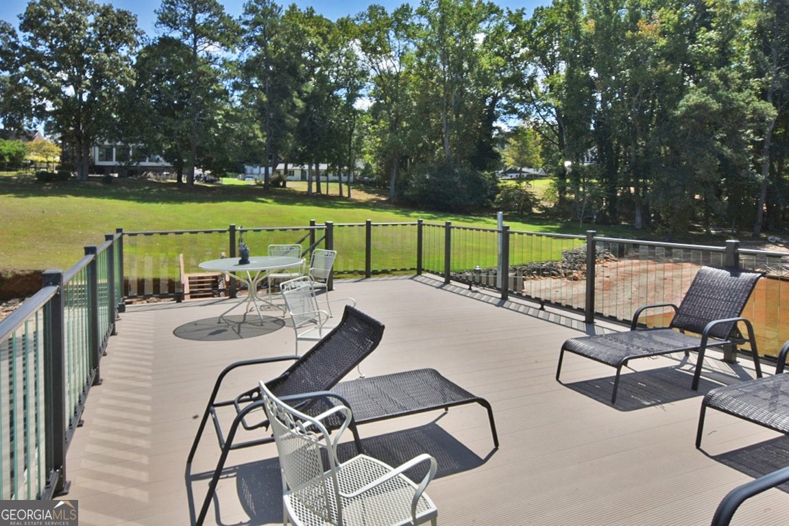 6648 Garrett Road Buford - 37