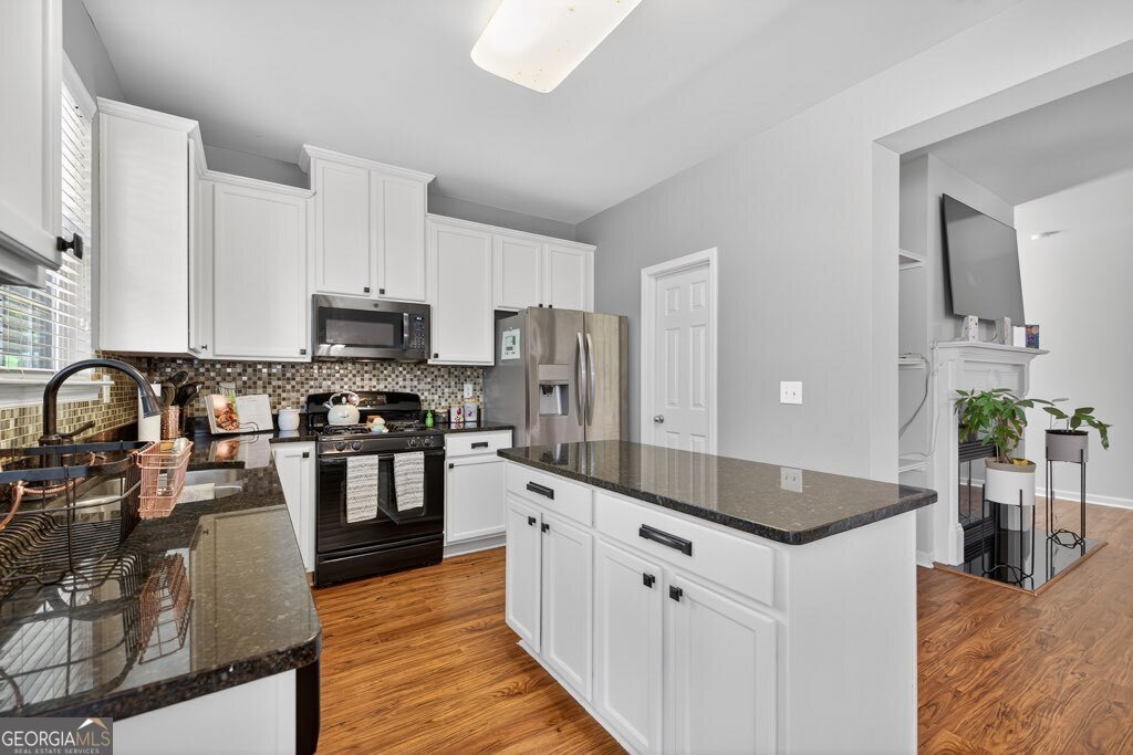 2425 Sardis Chase Court Buford - 10