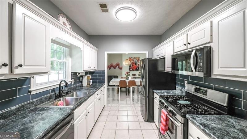 305 EAGLES NEST Circle Carrollton - 19
