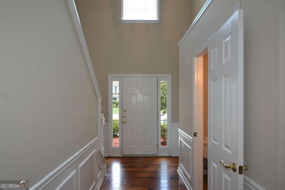 1045 Winthrope Chase Drive Alpharetta - 16