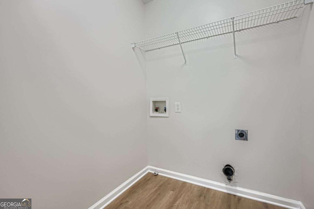 7656 Cole Lane Atlanta - 23
