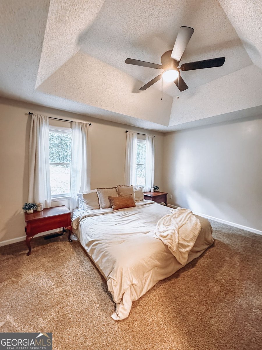 334 SUMMIT HEIGHTS Drive Nicholson - 17