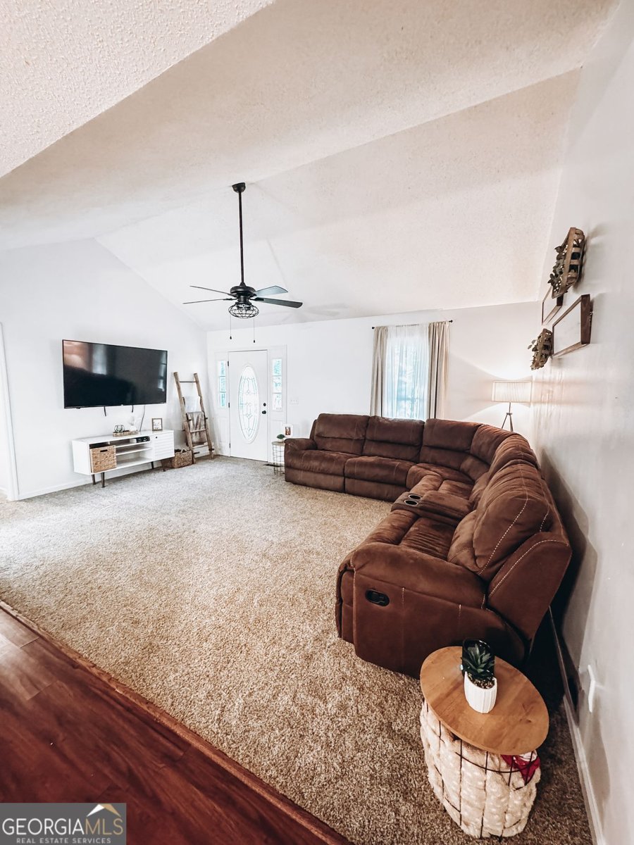 334 SUMMIT HEIGHTS Drive Nicholson - 3