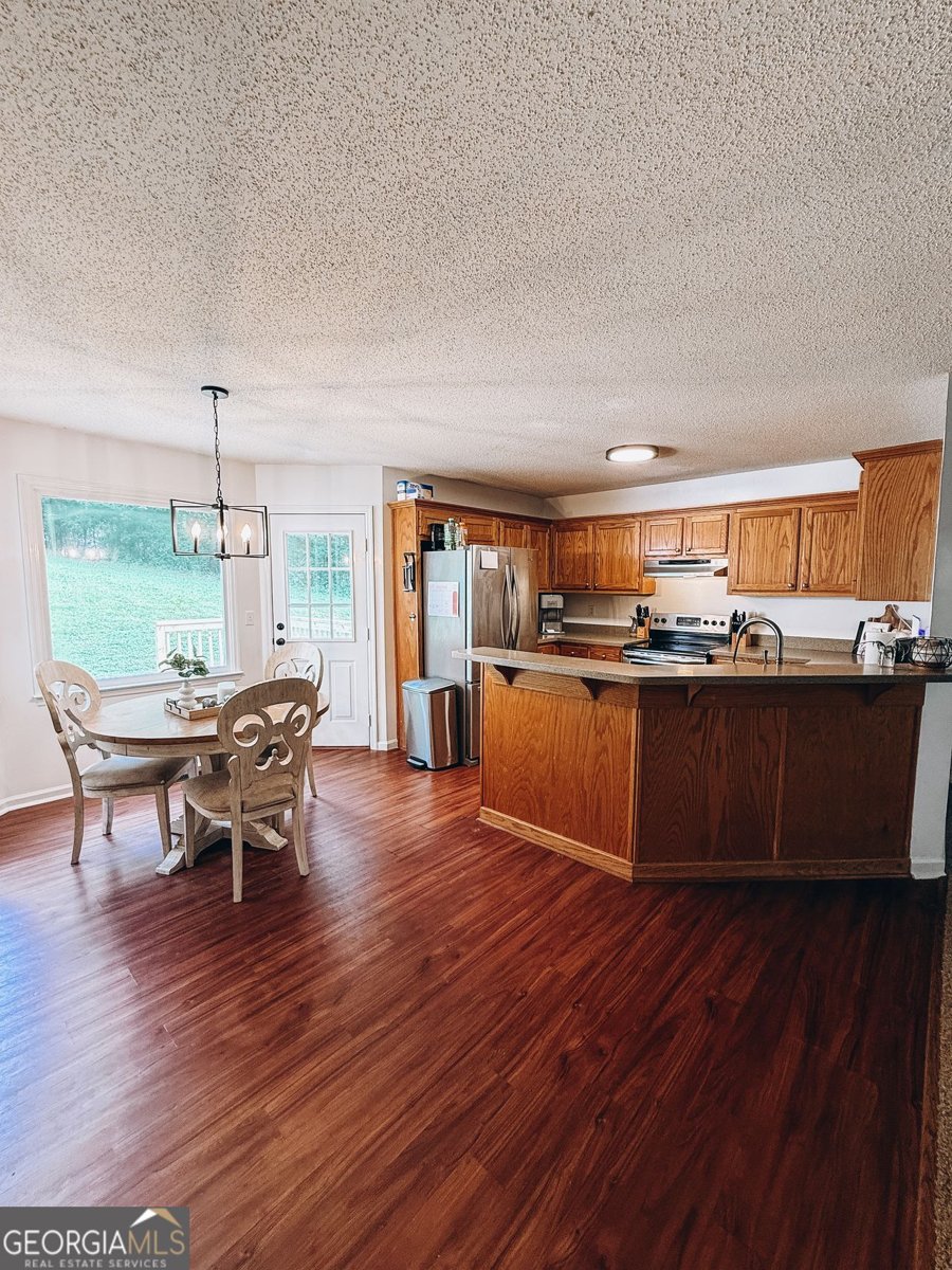 334 SUMMIT HEIGHTS Drive Nicholson - 7