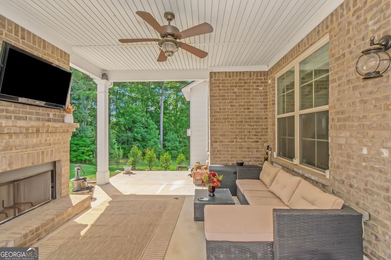 3238 ASHMORE Court Conyers - 12