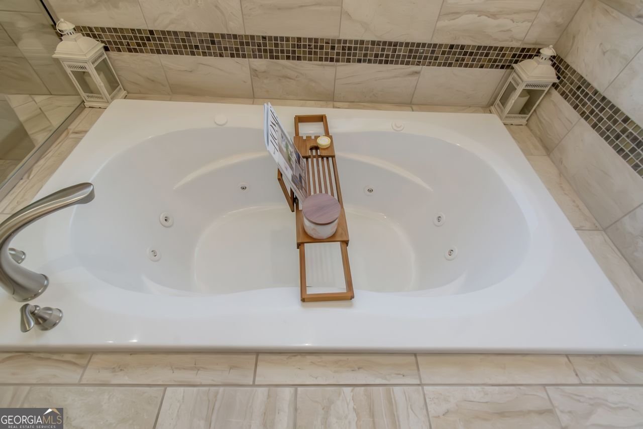 3238 ASHMORE Court Conyers - 45