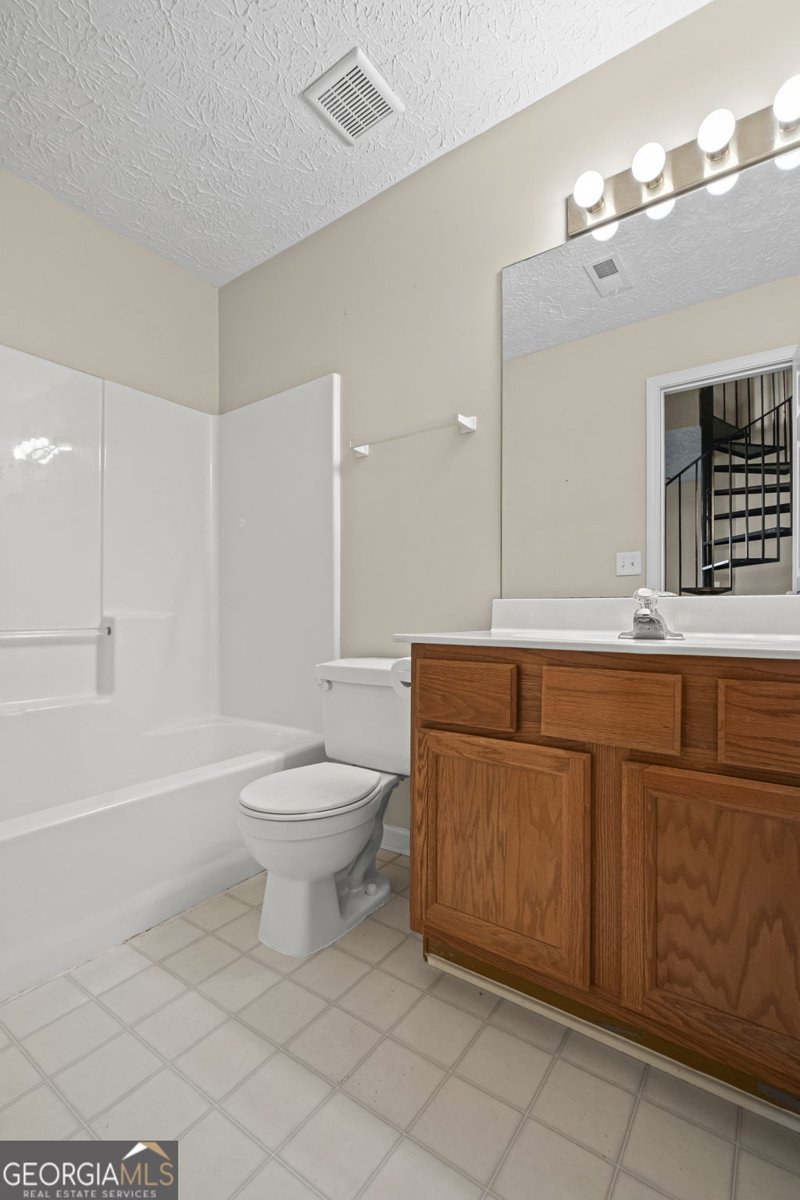 1085 Britley Park Lane Woodstock - 23