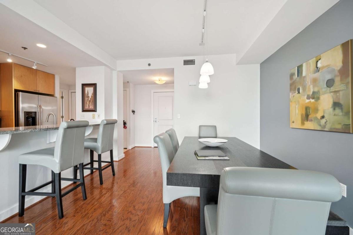 3338 Peachtree Road Atlanta - 10