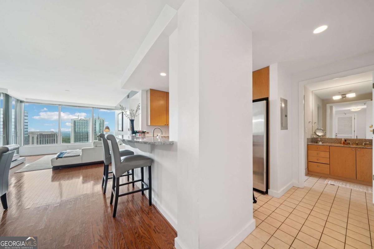 3338 Peachtree Road Atlanta - 6