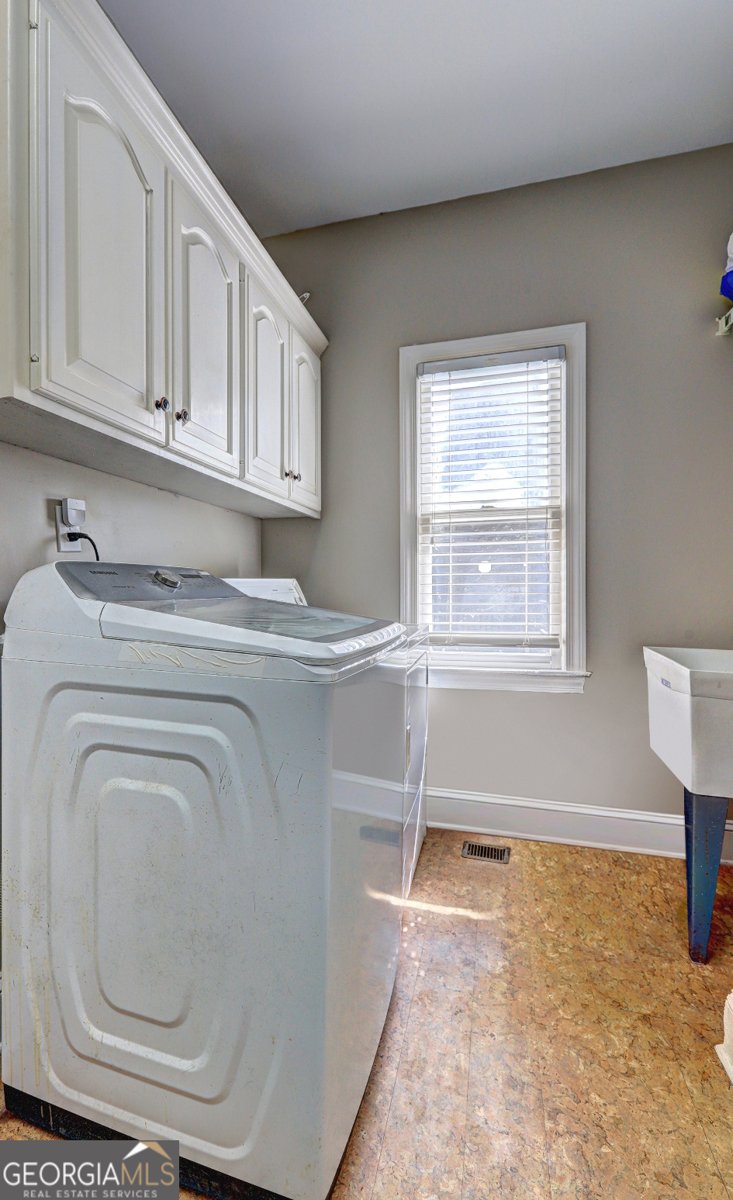 8440 Valemont Drive Sandy Springs - 19