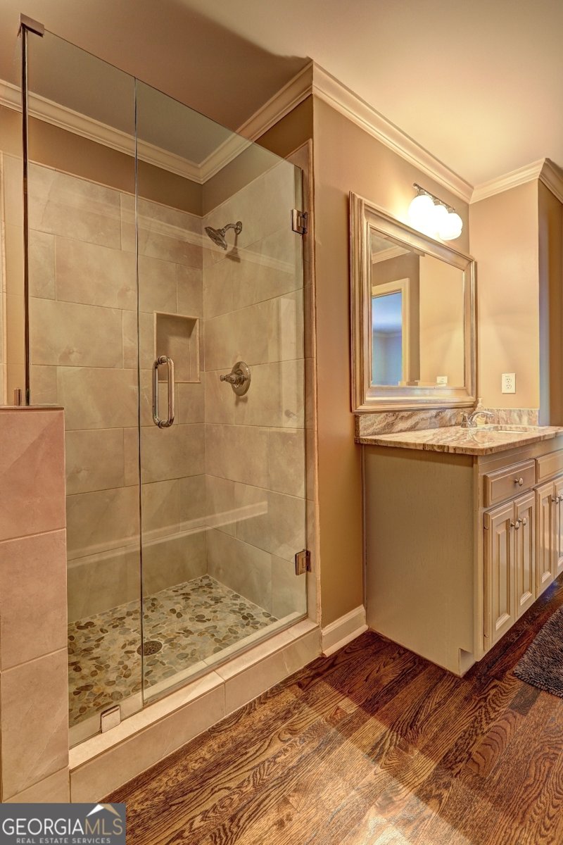 8440 Valemont Drive Sandy Springs - 35
