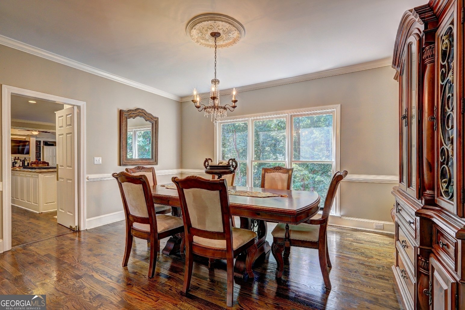 8440 Valemont Drive Sandy Springs - 6
