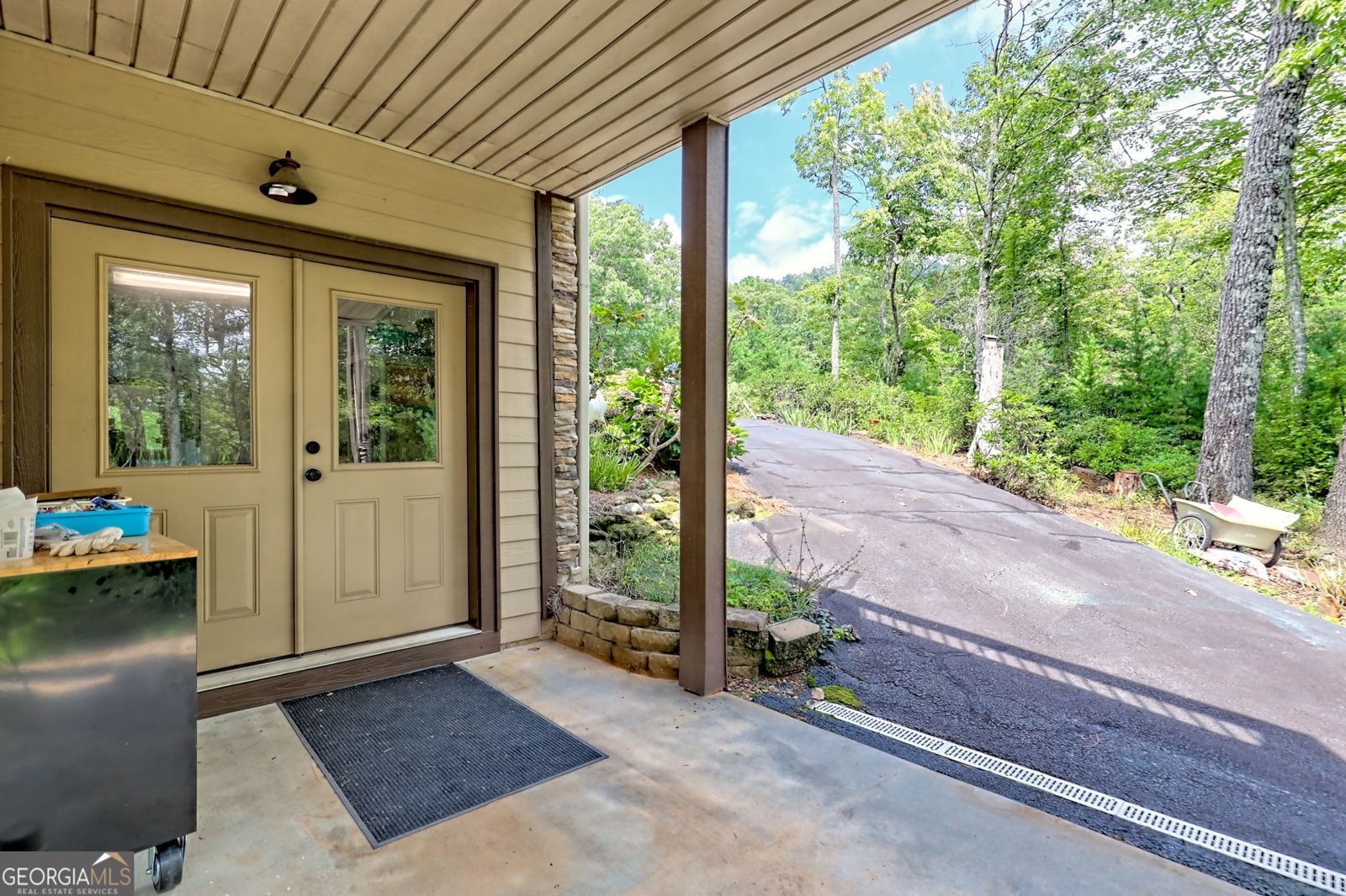 131 Ridgeline Court Clayton - 15