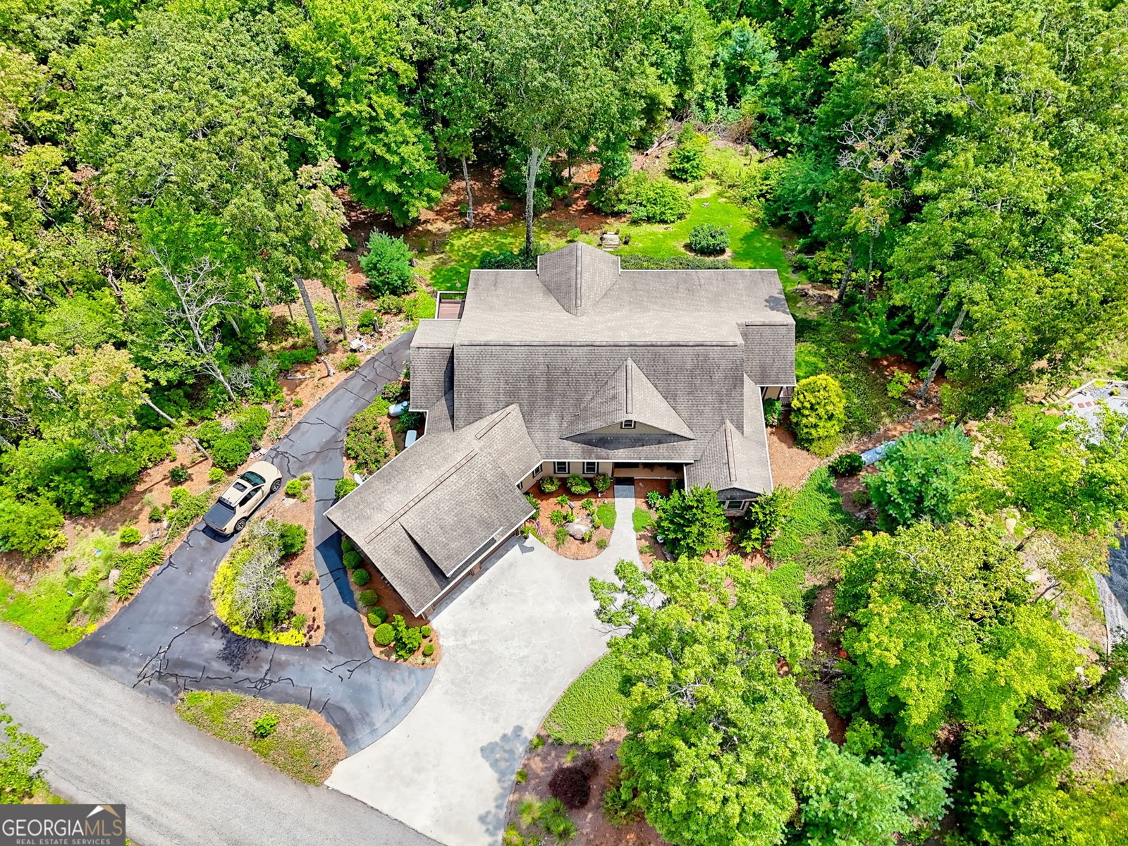 131 Ridgeline Court Clayton - 17