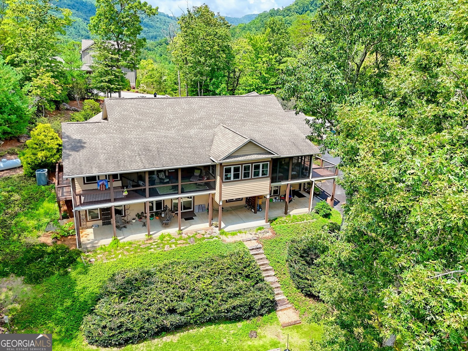 131 Ridgeline Court Clayton - 29
