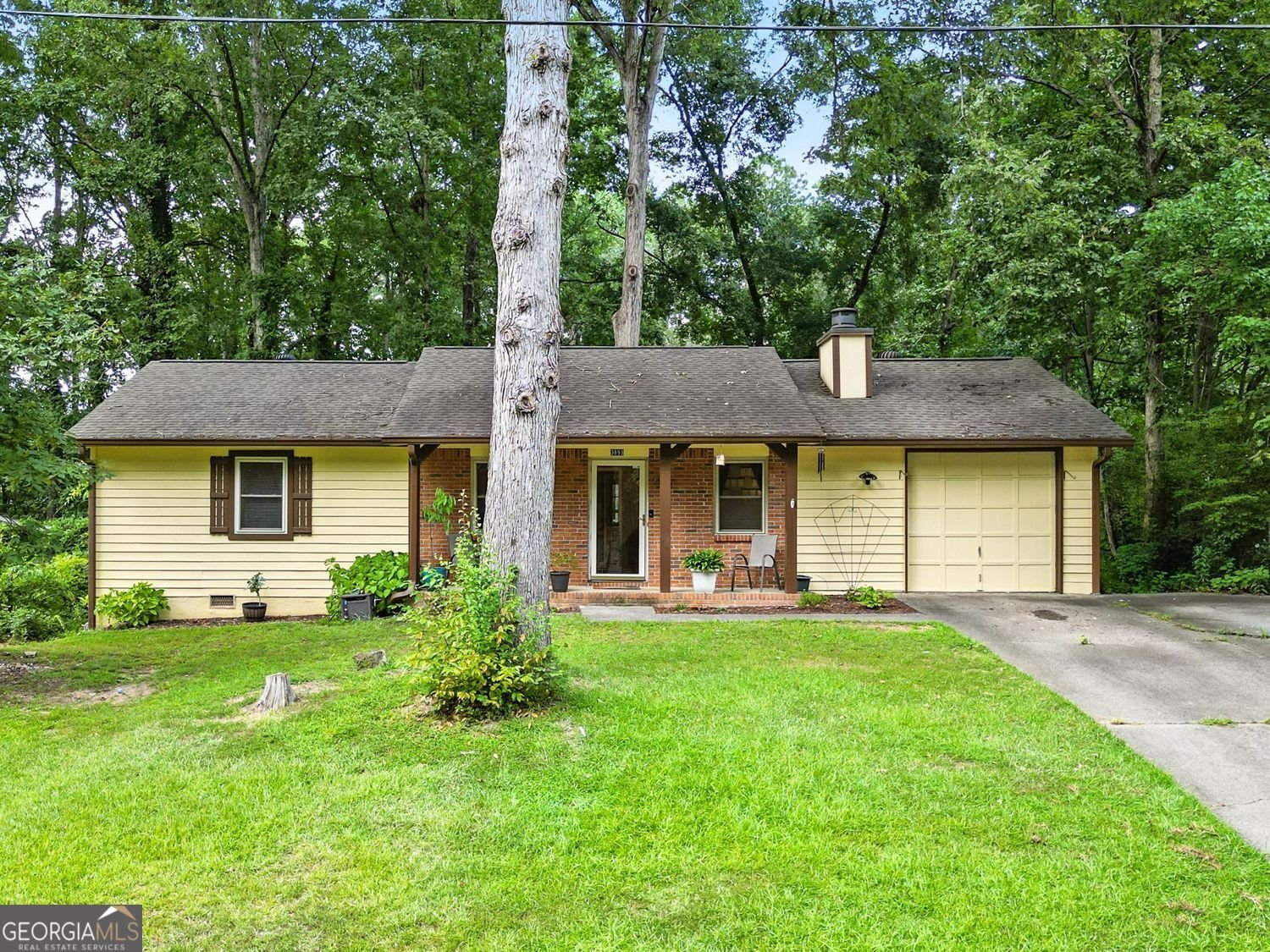 3893 Tanglewood Road Snellville - 1