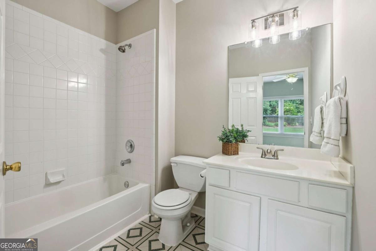 3035 Brookwater Drive Cumming - 8