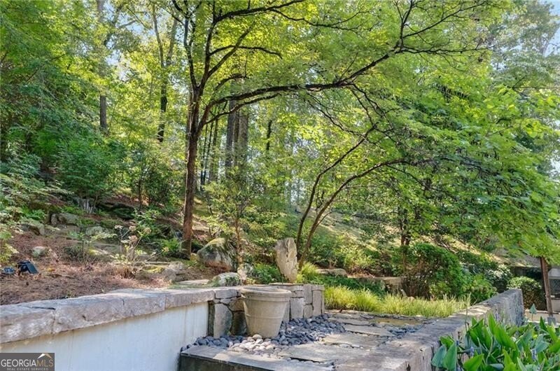 3033 Pine Valley Road Atlanta - 75