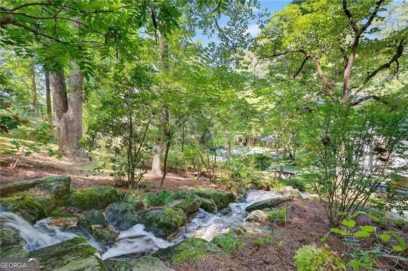 3033 Pine Valley Road Atlanta - 77
