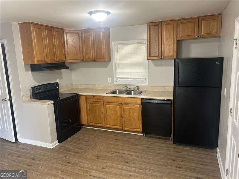 996 Forest Valley Drive Atlanta - 3