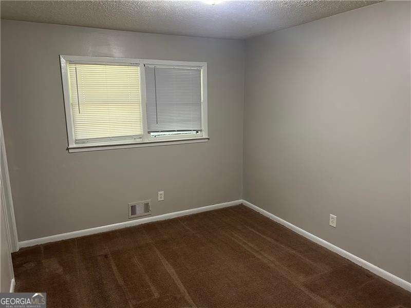 996 Forest Valley Drive Atlanta - 9