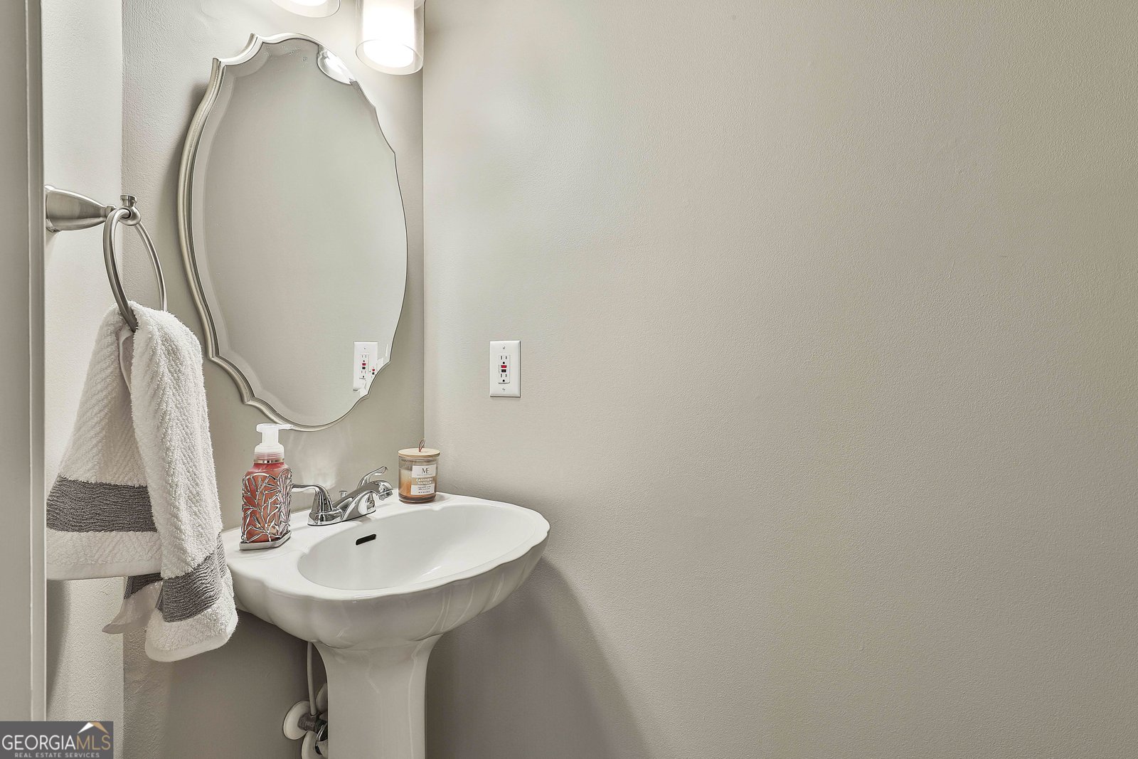 125 GLADYS Lane Fayetteville - 26