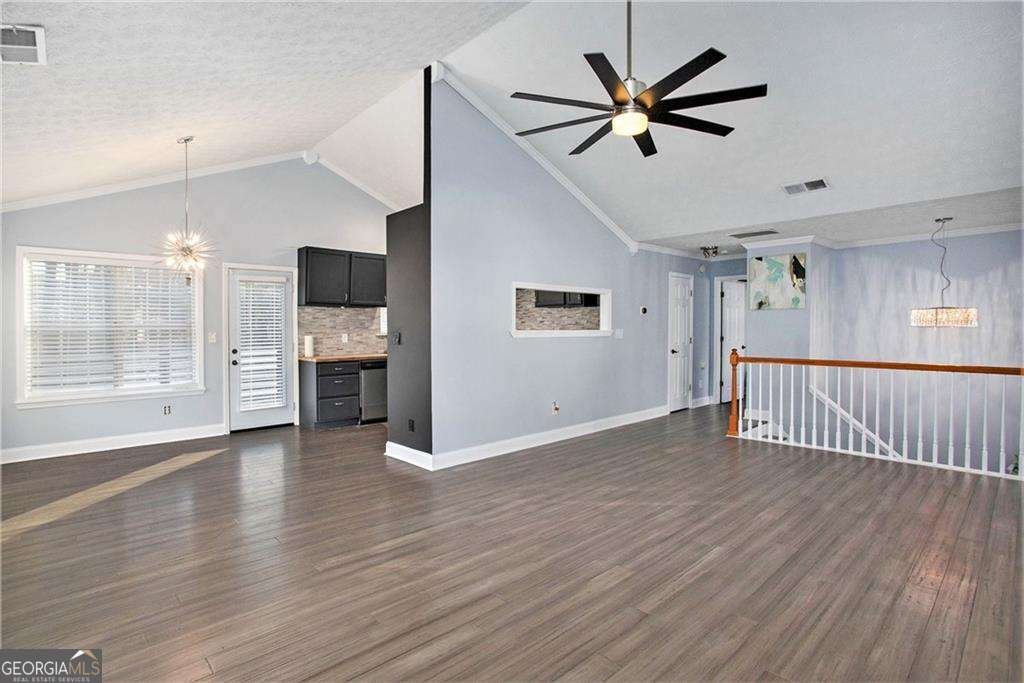 865 Stonebridge Park Circle Lithonia - 1