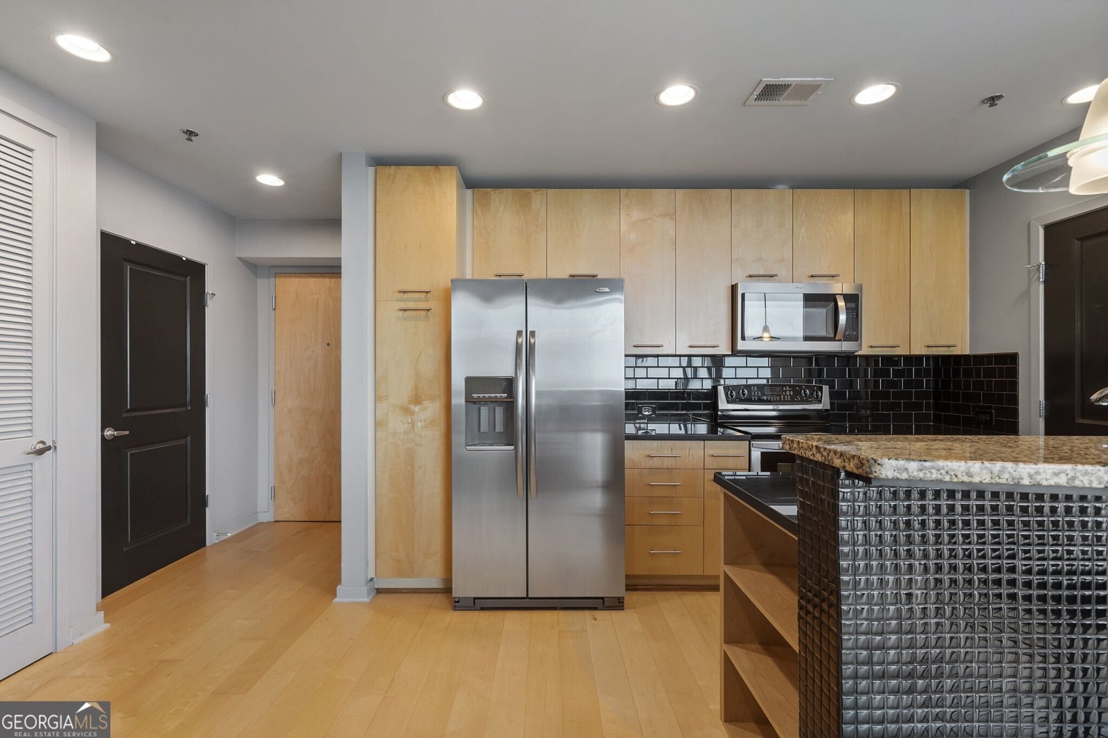 3324 Peachtree Road Atlanta - 3