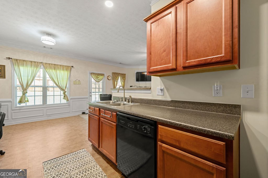 3823 Roses Trail Fairburn - 6