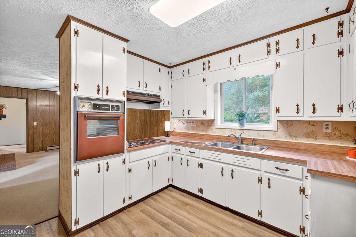 1529 Browns Bridge Avenue Gainesville - 8