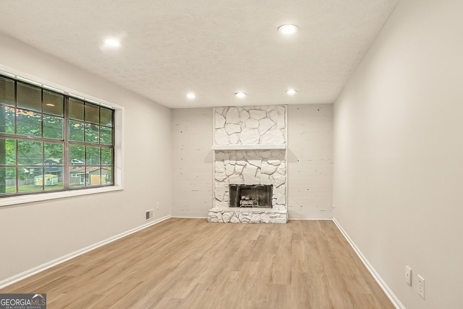 4463 Brown Deer Lane Acworth - 2
