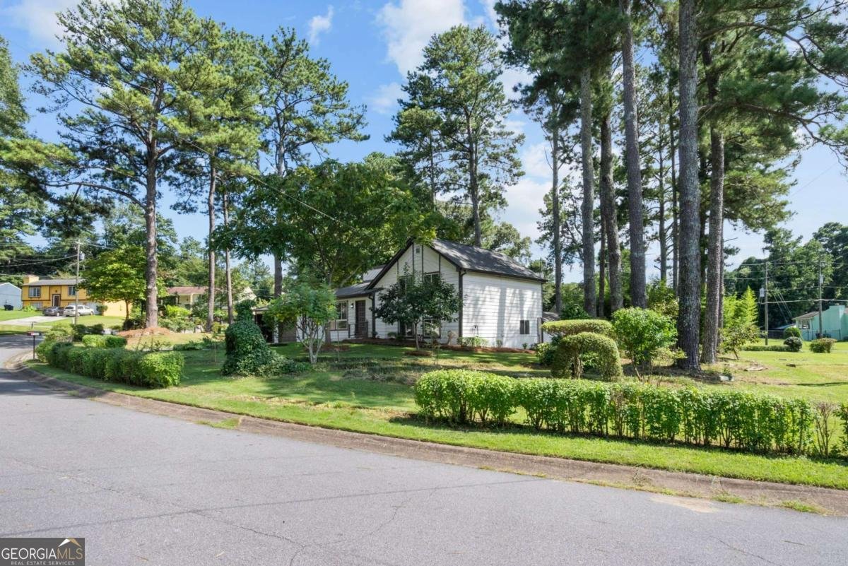 1182 Nicole Court Norcross - 2