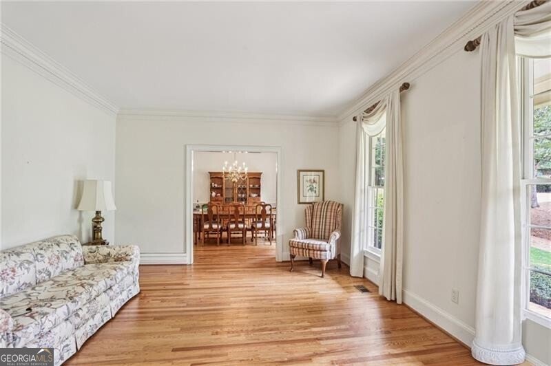 527 Saint Marys Lane Marietta - 4