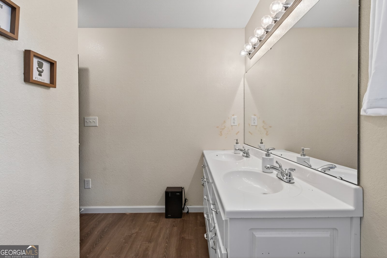 500 Old Andersonville Road Hartwell - 35