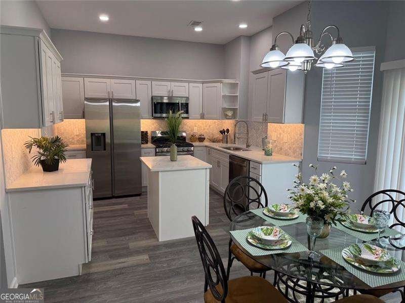 4806 FOREST Trail Douglasville - 4