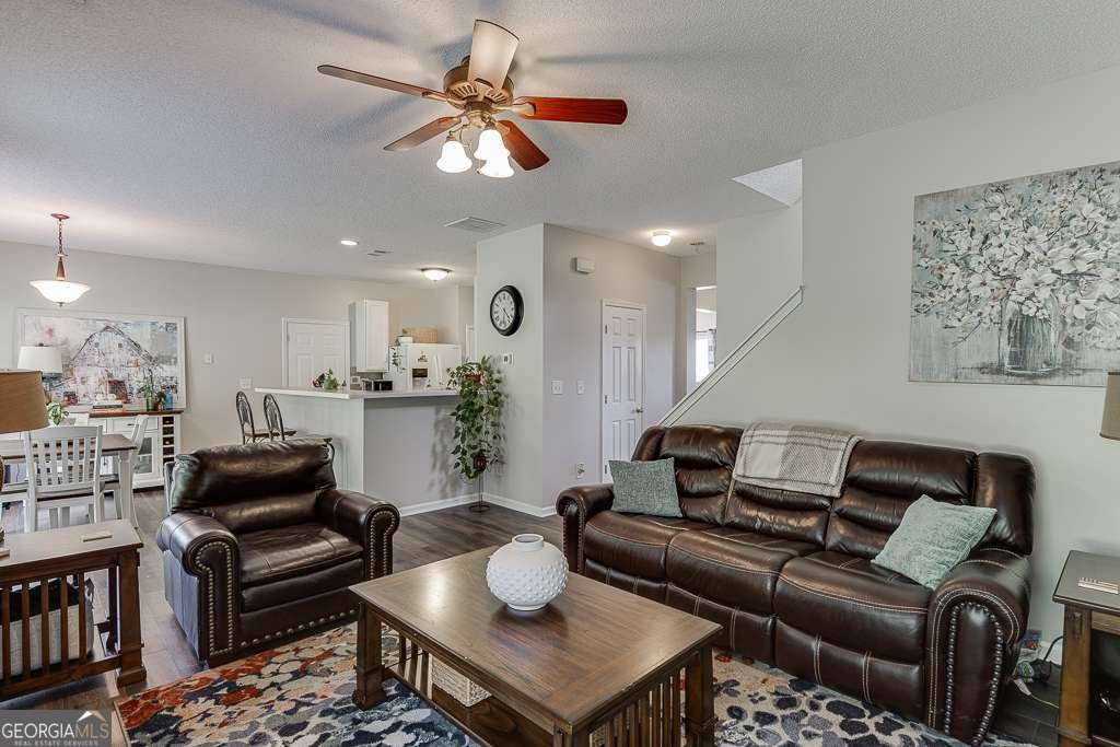 221 Beckenham Lane Dacula - 12