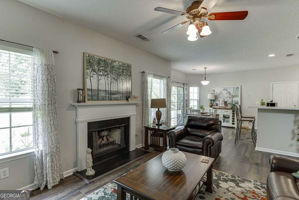 221 Beckenham Lane Dacula - 13